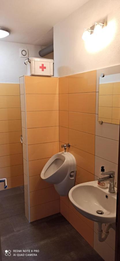 Na Vrtu K25 Hotel Gradac Ngoại thất bức ảnh
