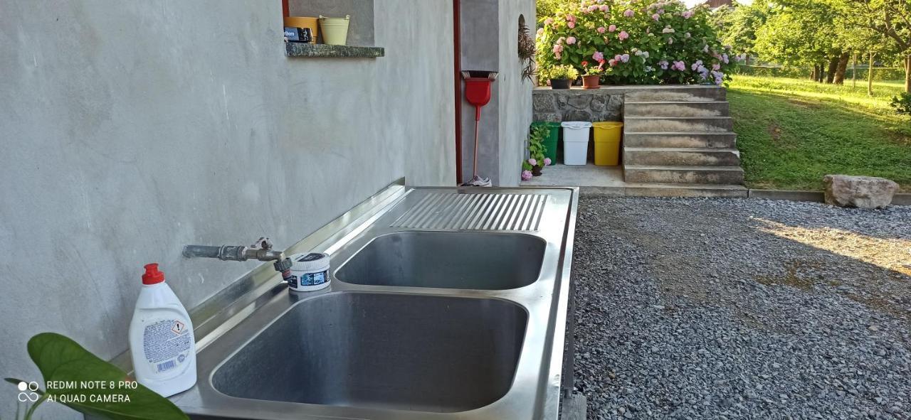 Na Vrtu K25 Hotel Gradac Ngoại thất bức ảnh
